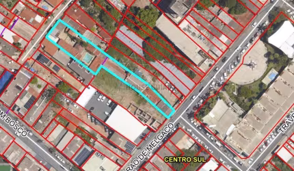Vende Imóvel de 1.100M2 de Terreno, Localizado na Rua Barão de Melgaço Centro