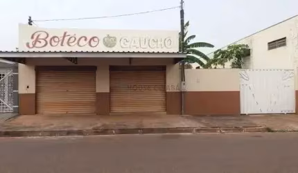 Vende-se Salão comercial e casa nos fundos