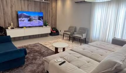 Excelente Casa no Condomínio Florais dos Lagos