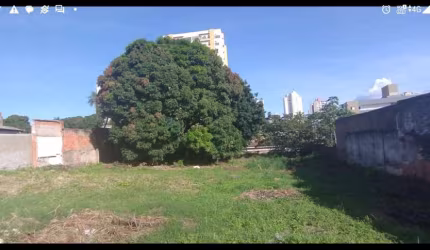 Terreno no Centro de Cuiabá - Av Comandante Costa