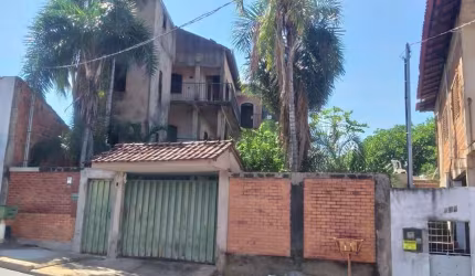 Sobradinho 3 pisos no bairro Pedregal na cidade de Cuiabá MT.