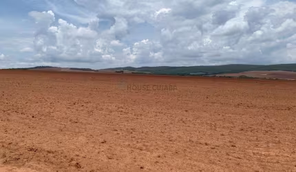 fazenda de 438 alqueires no município de Caldas Novas