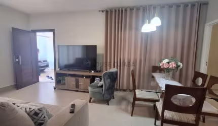 Vendo Linda Casa No Condomínio Residencial Bosque Dos Ipês