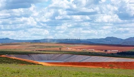 fazenda de porteira fechada com 3.000 hectares no estado de Minas Gerais