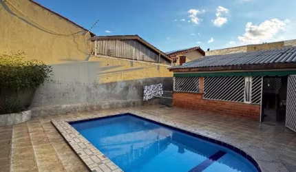 Vendo Linda Casa - Altos do Coxipó