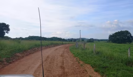 fazenda de 2.040 alqueires (4.936,8 Hectares) na região da cidade de Juara MT