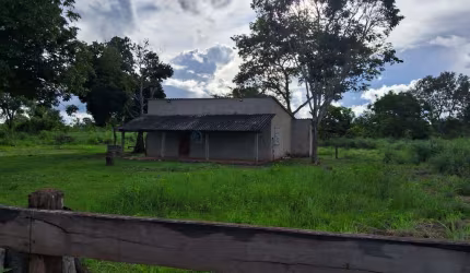 Sítio 12 hectares na região da cidade de Rosário Oeste MT.