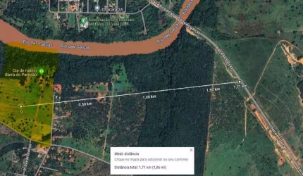 Chácara no pontal do Araguaia MT, com 30 hectares com mais de mil metros margean