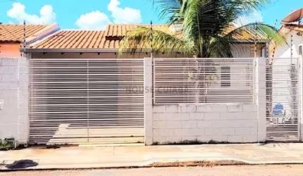 Excelente Casa 2qts no Res. Águas Claras, Coxipó