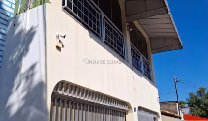 Vendo Lindo Sobrado com 5 quartos no Bairro Dom Aquino