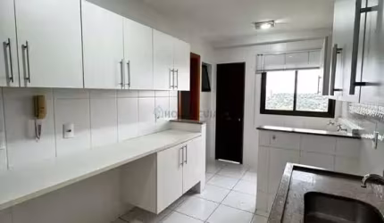 Vendo Excelente Apartamento - Edifício Torres do Parque