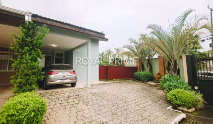 Casa em Condomínio com Quintal e 3 dormitórios à venda, 170 m² - Santa Felicidade - Curitiba/PR
