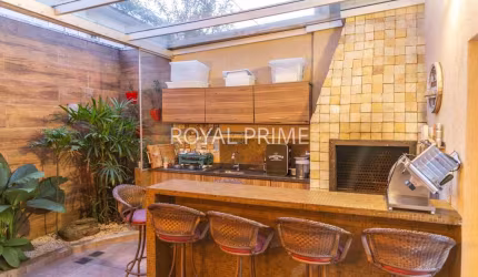 Casa de Rua com Área Gourmet e 3 dormitórios à venda, 188 m² - Seminário - Curitiba/PR