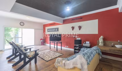 Sobrado Triplex de Rua com Quintal, Terraço e 4 suítes à venda, 290 m² - Mossunguê - Curitiba/PR