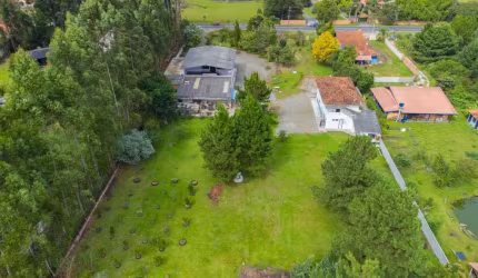 Sobrado com 6 dormitórios à venda, 520 m² por R$ 1.800.000,00 - Granja das Acácias - Quatro Barras/PR