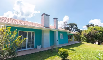Casa com 2 dormitórios à venda, 120 m² por R$ 700.000,00 - Florestal - Quatro Barras/PR