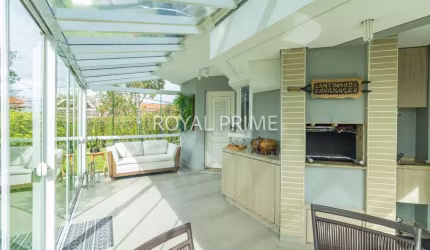 Sobrado Triplex em Condomínio com Quintal, Ático e 3 dormitórios à venda, 201 m² - Santa Felicidade - Curitiba/PR