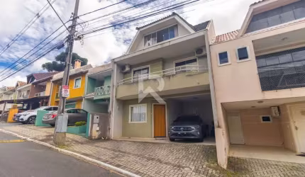 Sobrado com Quintal e Edícula no Condomínio Green Field – Campo Comprido – Curitiba/PR