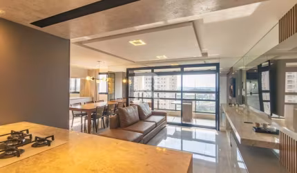 Apartamento em Andar Alto, Vista Livre em Cond. Clube com 2 Quartos, 99 m² - Ecoville - Curitiba/PR