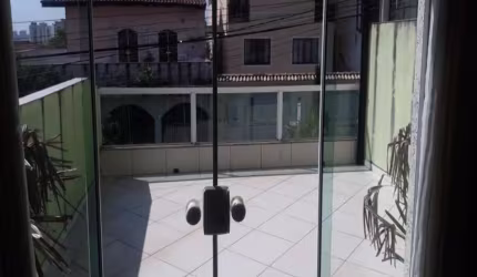 Casa em Condomínio com 3 dormitórios 2 vagas a venda no Taboão
