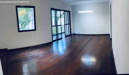 Apartamento com 4 suítes 2 vagas a venda em Moema