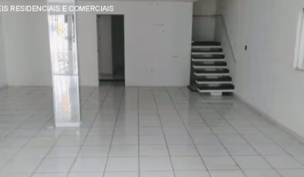 Casa Comercial a venda na Chácara Santo Antônio