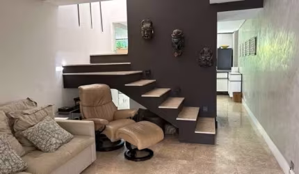 Casa com 2 suítes 2 vagas a venda no Jardim Europa