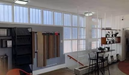 Casa comercial a venda no Pacaembu