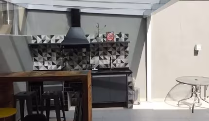 Casa com 3 dormitórios 2 vagas a venda na Vila Sofia