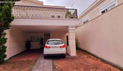 Casa em condomínio com 3 suítes 3 vagas a venda na Cidade Jardim