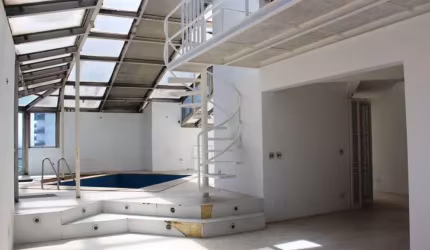 Cobertura tríplex com 6 dormitórios 6 vagas a venda na Santa Cecília