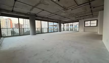 Apartamento com 4 suítes 4 vagas a venda na Vila Nova Conceição