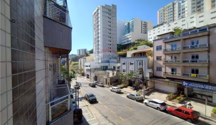 Apartamento a venda Semimobiliado com 02 quartos, sendo uma suíte próximo ao Clube Cascatinha e Independência Shopping.