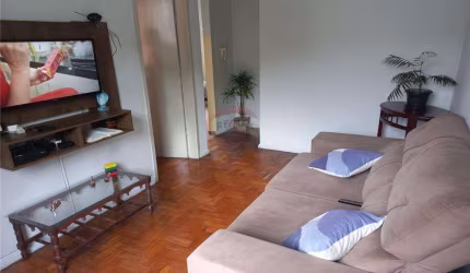 Apartamento dois quartos, sala ampla, 1 vaga, Centro, Juiz de Fora/MG OPORUNIDADE EXCELENTE