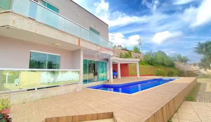 Casa 5 quartos,  suíte , piscina, área verde e gramado, no Condomínio Recanto do Sol - Barreira do Triunfo , Juiz de Fora/MG