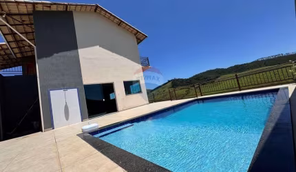 Casa à Venda no Condomínio Portal Belmiro Braga, Conforto, Lazer e Segurança a 25 Minutos de Juiz de Fora.