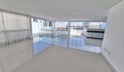 Luxuosa Cobertura em São Mateus: Conforto e Segurança
