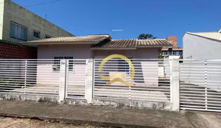 Casa com 2 dormitórios à venda, 45 m² por R$ 600.000,00 - Itacolomi - Balneário Piçarras/SC