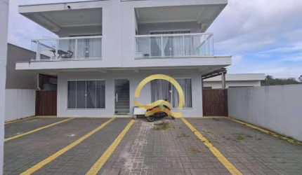 Apartamento com 2 dormitórios para alugar, 70 m² por R$ 2.800,00/mês - Centro - Balneário Piçarras/SC