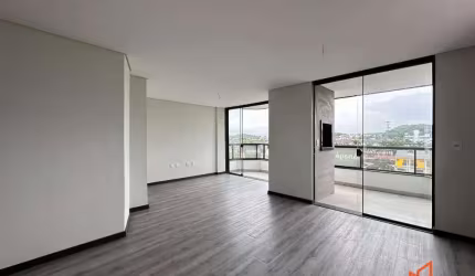 Apartamento com 03 dormitórios no Costa e Silva