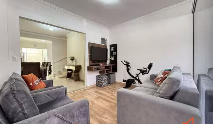 Casa com 2 quartos no Iririú em Joinville