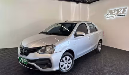 Toyota etios x sedan 1.5 flex 16v 4p mec.  - prata - 2019/2020