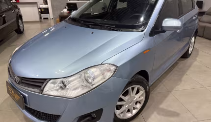 Celer 1.5 flex ano 2013 completo 