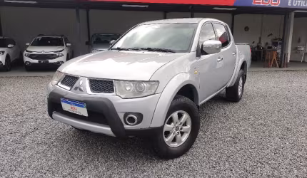 L200 triton 4x4 automático 2013