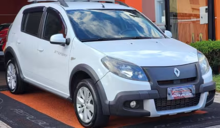 Renault sandero 1.6 stepway 16v flex 4p automatico 2014