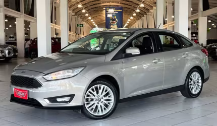 Ford focus 2.0 se fastback 16v flex 4p powershift