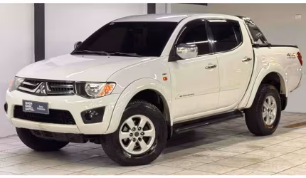 Mitsubishi l200 triton 2012 3.2 hpe 4x4 cd 16v turbo intercooler diesel 4p automático