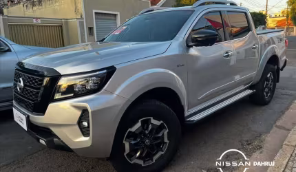 Nissan frontier 2.3 16v turbo diesel platinum cd 4x4 automático