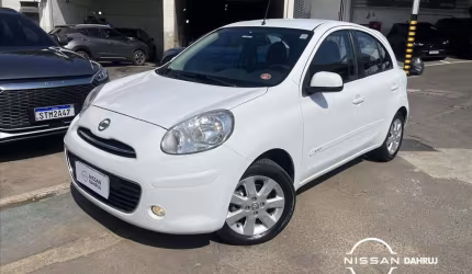 Nissan march 1.6 sv 16v flex 4p manual
