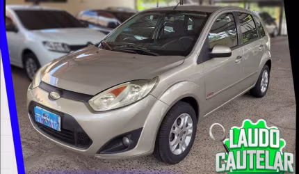 Fiesta 1.6 hatch flex class 2011